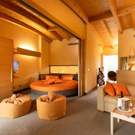 Color Style, Design & Gourmet Hotel